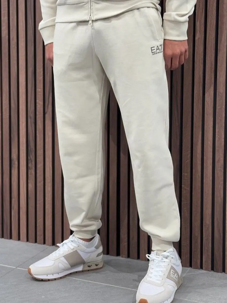 Armani EA7 - Joggingpak - Beige
