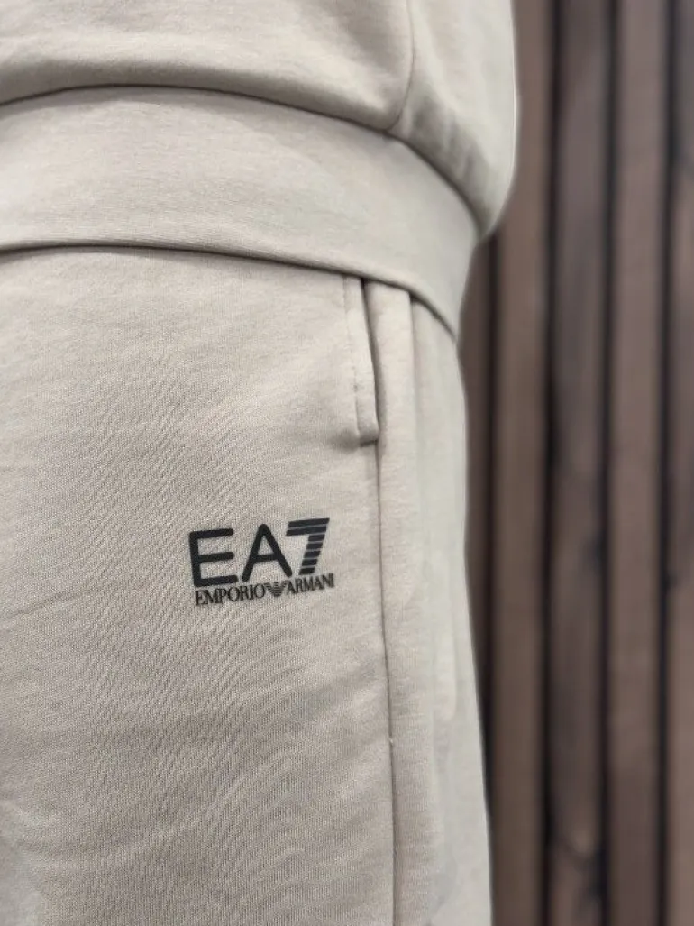 Armani EA7 - Tracksuit - Beige