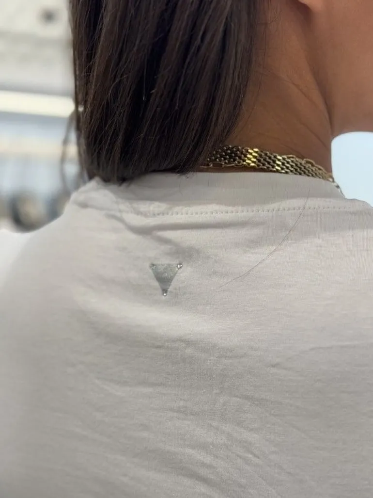 Guess - Cn Ss Leaf Triangle Tee - Wit
