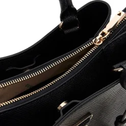 Guess - Eco Jazlynn Girlfriend Satchel - Zwart