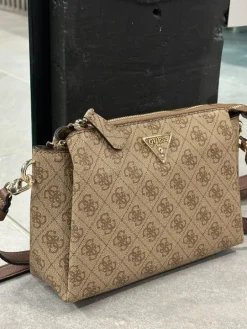 Guess - Noelle Tri Compartment Xbody - Bruin
