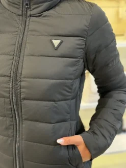 Guess Active - Solid Heavy Diann Puffer Jacket - Zwart