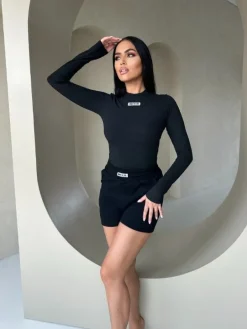 Unique The Label - Nena Long Sleeve Top - Zwart